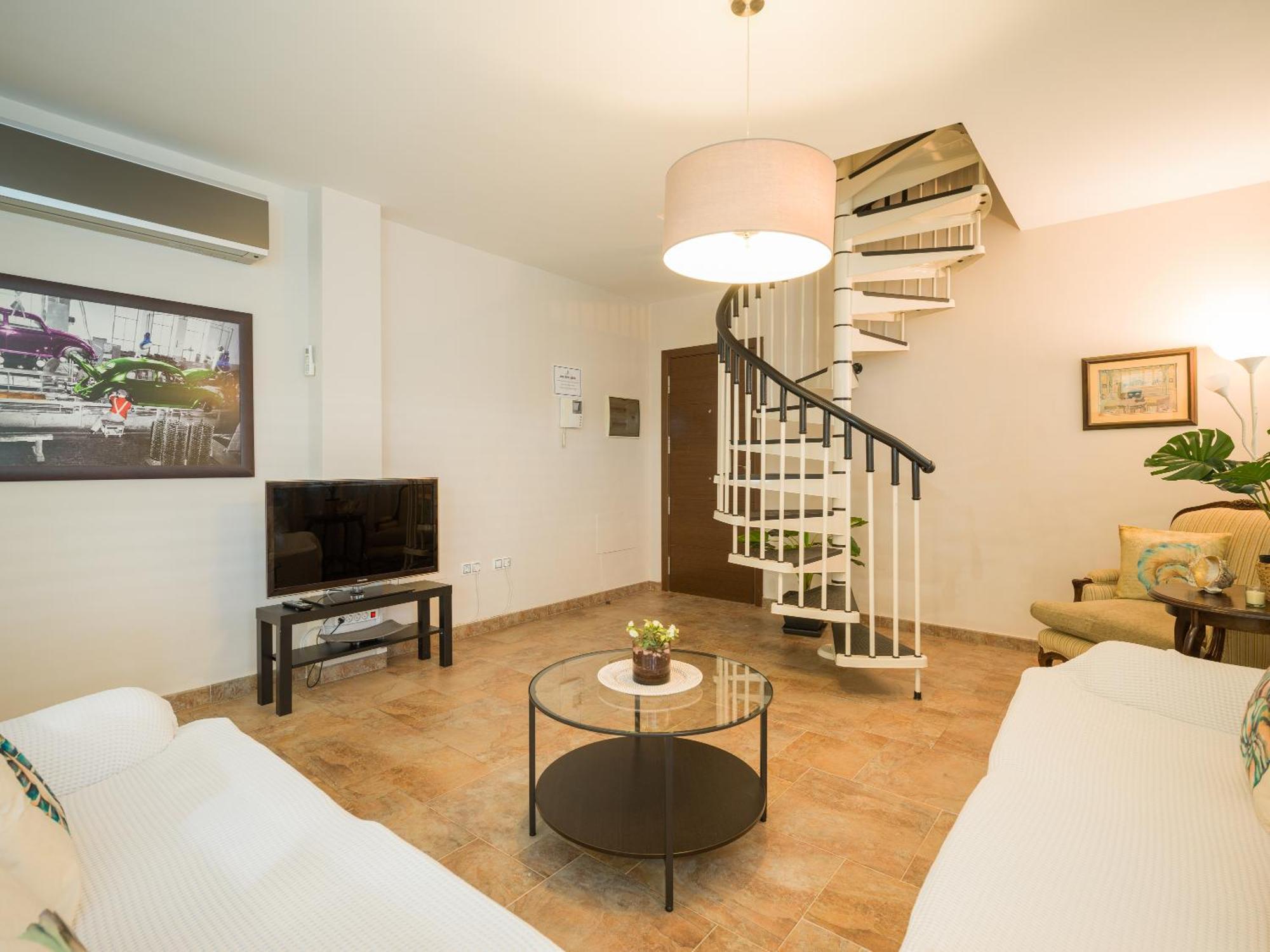 City Family Avatar Duplex Near The Beach Las Palmas de Gran Canaria Exterior photo